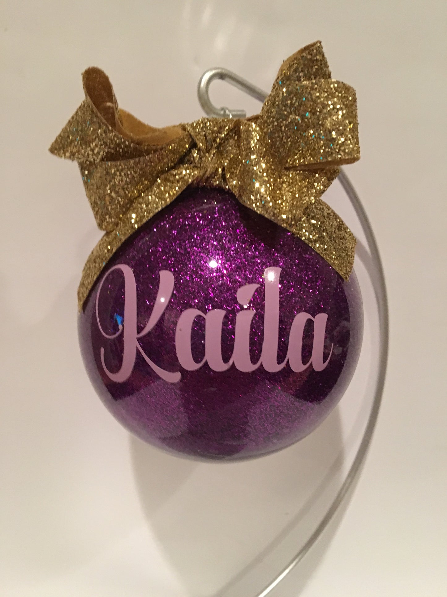 Personalized Christmas Ornament - Unbreakable Memories