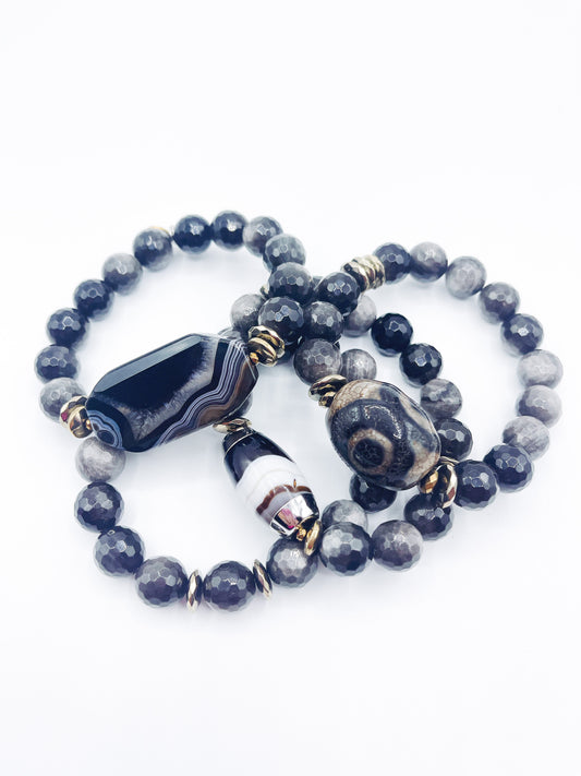 Black Beauty - Gemstone Bracelet