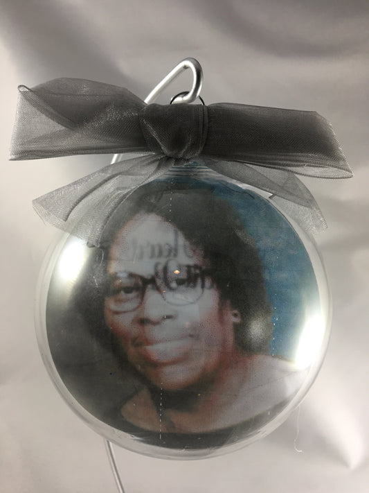 Floating Photo Christmas Ornament - Unbreakable Memories